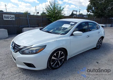 2016 Nissan Altima 2.5 Sr from USA, damaged, VIN 1N4AL3AP9GC206389